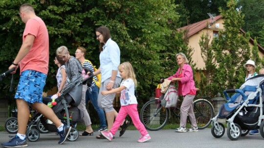 Kierunek: Jasna Góra! Pielgrzymka Podlaska dzień po dniu [wideo]