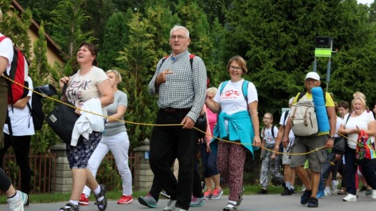 Kierunek: Jasna Góra! Pielgrzymka Podlaska dzień po dniu [wideo]