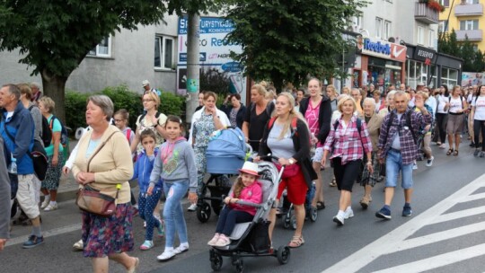 Kierunek: Jasna Góra! Pielgrzymka Podlaska dzień po dniu [wideo]