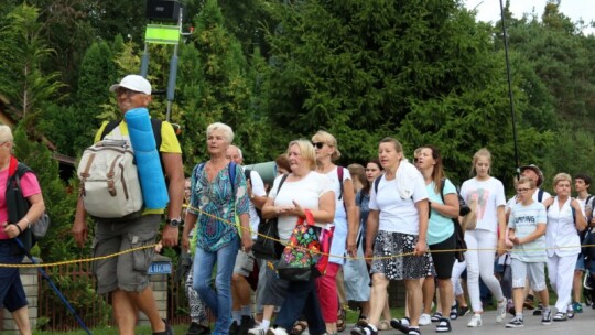 Kierunek: Jasna Góra! Pielgrzymka Podlaska dzień po dniu [wideo]