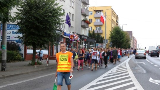 Kierunek: Jasna Góra! Pielgrzymka Podlaska dzień po dniu [wideo]