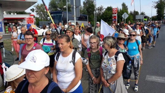 Kierunek: Jasna Góra! Pielgrzymka Podlaska dzień po dniu [wideo]