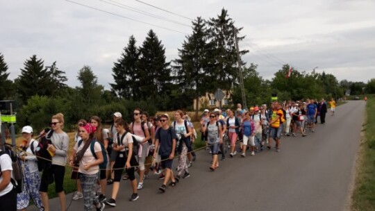 Kierunek: Jasna Góra! Pielgrzymka Podlaska dzień po dniu [wideo]