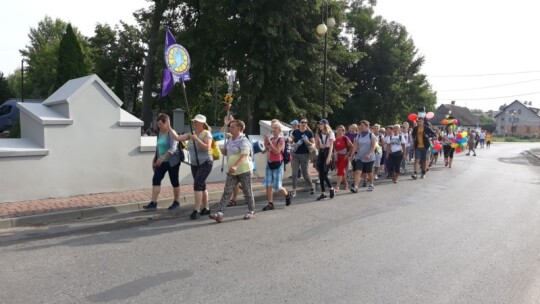 Kierunek: Jasna Góra! Pielgrzymka Podlaska dzień po dniu [wideo]