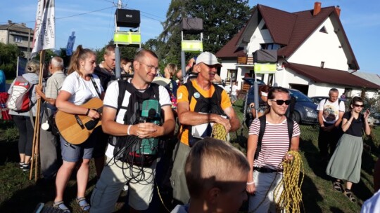 Kierunek: Jasna Góra! Pielgrzymka Podlaska dzień po dniu [wideo]