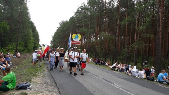 Kierunek: Jasna Góra! Pielgrzymka Podlaska dzień po dniu [wideo]