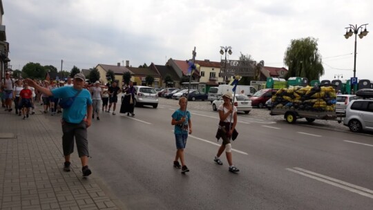 Kierunek: Jasna Góra! Pielgrzymka Podlaska dzień po dniu [wideo]