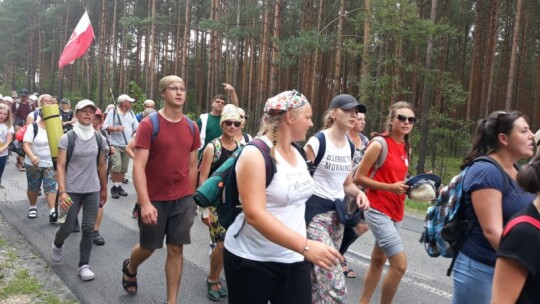 Kierunek: Jasna Góra! Pielgrzymka Podlaska dzień po dniu [wideo]