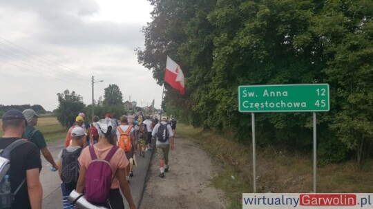 Kierunek: Jasna Góra! Pielgrzymka Podlaska dzień po dniu [wideo]