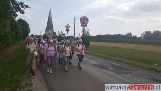 Kierunek: Jasna Góra! Pielgrzymka Podlaska dzień po dniu [wideo]