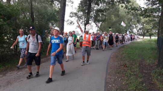 Kierunek: Jasna Góra! Pielgrzymka Podlaska dzień po dniu [wideo]