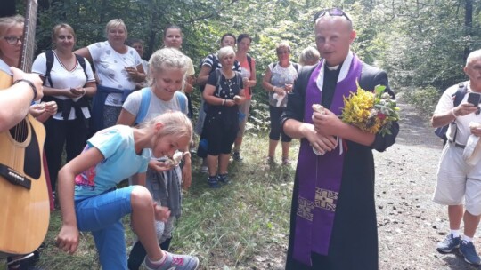 Kierunek: Jasna Góra! Pielgrzymka Podlaska dzień po dniu [wideo]