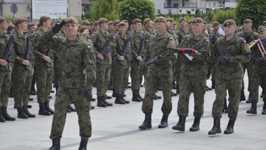 Przysięgali przed starostwem [wideo]