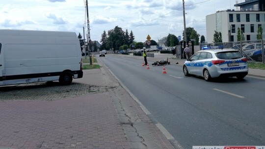 Wjechał w skuter. 17-latek w szpitalu