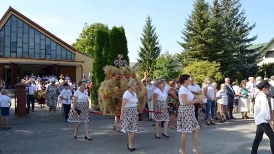 Mieszkańcy Pilawy świętowali dożynki