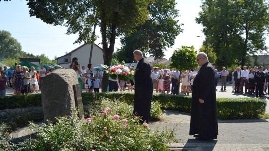 Mieszkańcy Pilawy świętowali dożynki