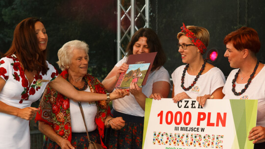 Cały powiat dziękował za plony w Miętnem Cały powiat dziękował za plony w Miętnem