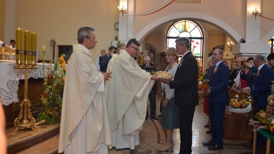 Cały powiat dziękował za plony w Miętnem Cały powiat dziękował za plony w Miętnem