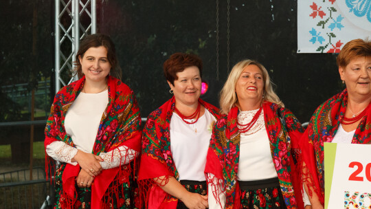 Cały powiat dziękował za plony w Miętnem Cały powiat dziękował za plony w Miętnem