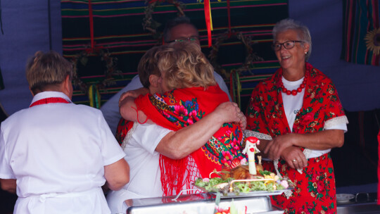 Cały powiat dziękował za plony w Miętnem Cały powiat dziękował za plony w Miętnem