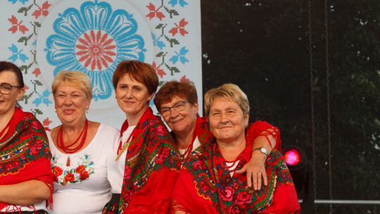 Cały powiat dziękował za plony w Miętnem Cały powiat dziękował za plony w Miętnem