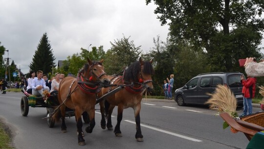 Cały powiat dziękował za plony w Miętnem Cały powiat dziękował za plony w Miętnem