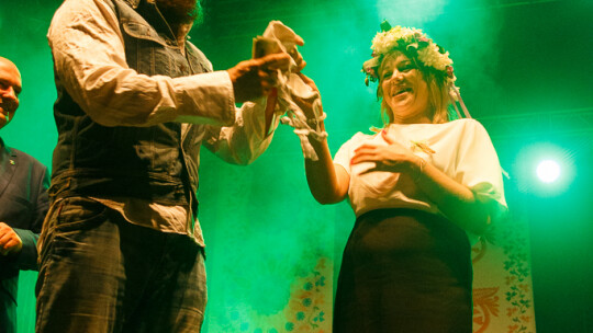 Cały powiat dziękował za plony w Miętnem Cały powiat dziękował za plony w Miętnem