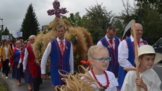 Cały powiat dziękował za plony w Miętnem Cały powiat dziękował za plony w Miętnem