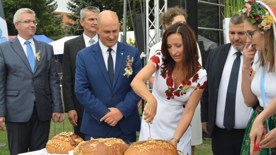 Cały powiat dziękował za plony w Miętnem Cały powiat dziękował za plony w Miętnem