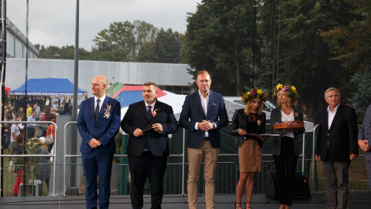 Cały powiat dziękował za plony w Miętnem Cały powiat dziękował za plony w Miętnem