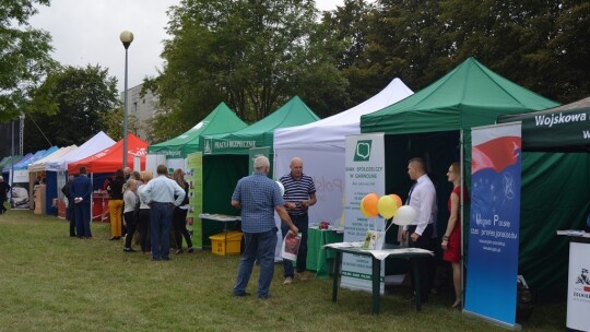 Cały powiat dziękował za plony w Miętnem Cały powiat dziękował za plony w Miętnem
