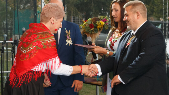 Cały powiat dziękował za plony w Miętnem Cały powiat dziękował za plony w Miętnem
