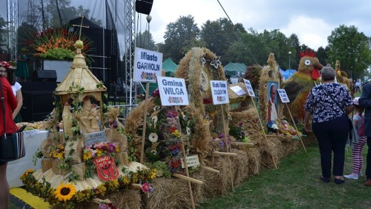 Cały powiat dziękował za plony w Miętnem Cały powiat dziękował za plony w Miętnem