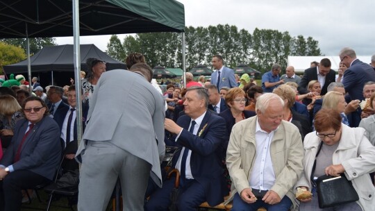 Cały powiat dziękował za plony w Miętnem Cały powiat dziękował za plony w Miętnem