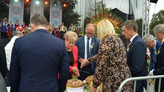 Cały powiat dziękował za plony w Miętnem Cały powiat dziękował za plony w Miętnem