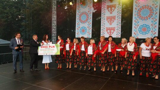 Cały powiat dziękował za plony w Miętnem Cały powiat dziękował za plony w Miętnem