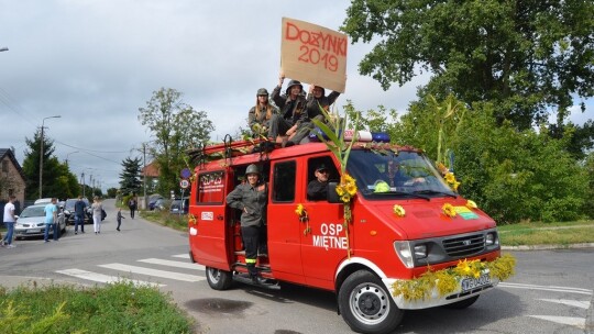 Cały powiat dziękował za plony w Miętnem Cały powiat dziękował za plony w Miętnem