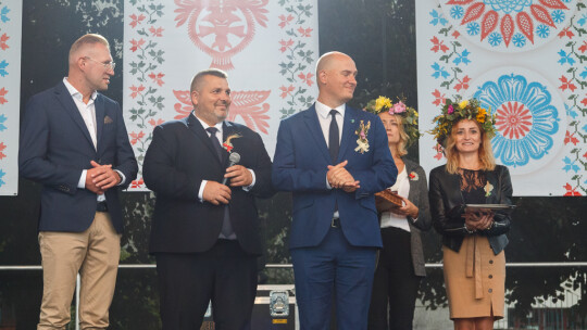 Cały powiat dziękował za plony w Miętnem Cały powiat dziękował za plony w Miętnem