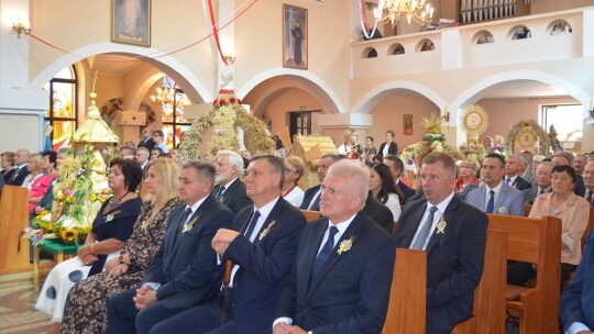 Cały powiat dziękował za plony w Miętnem Cały powiat dziękował za plony w Miętnem