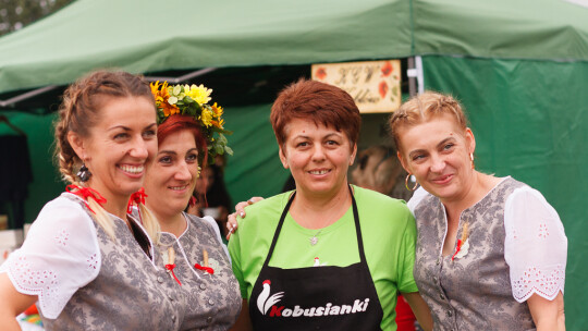 Cały powiat dziękował za plony w Miętnem Cały powiat dziękował za plony w Miętnem