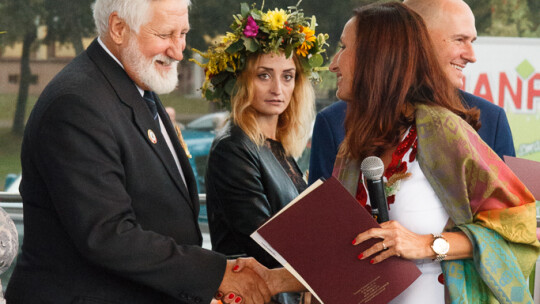 Cały powiat dziękował za plony w Miętnem Cały powiat dziękował za plony w Miętnem