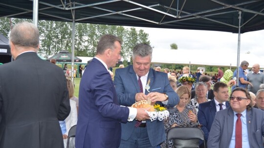 Cały powiat dziękował za plony w Miętnem Cały powiat dziękował za plony w Miętnem