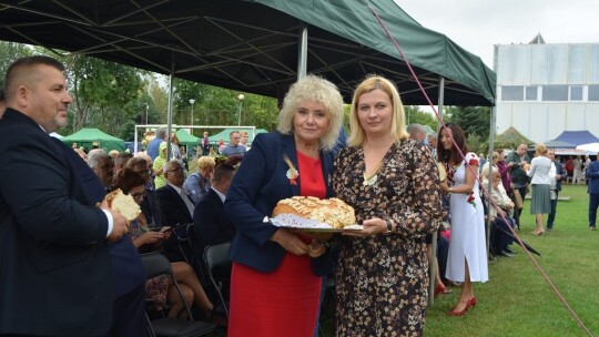 Cały powiat dziękował za plony w Miętnem Cały powiat dziękował za plony w Miętnem