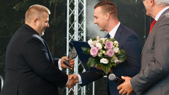 Sześcioro Zasłużonych dla Powiatu Sześcioro Zasłużonych dla Powiatu