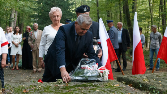 Lisie Jamy: Upamiętnili ofiary totalitaryzmu