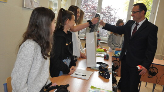 W Dwójce nauka języka będzie łatwiejsza