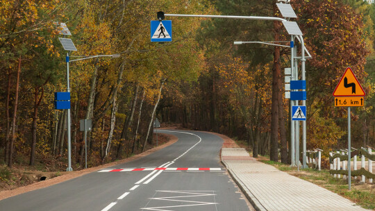 Gm. Trojanów: Otworzyli drogę po przebudowie