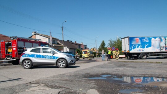 Motocyklista zginął po zderzeniu z ciężarówką