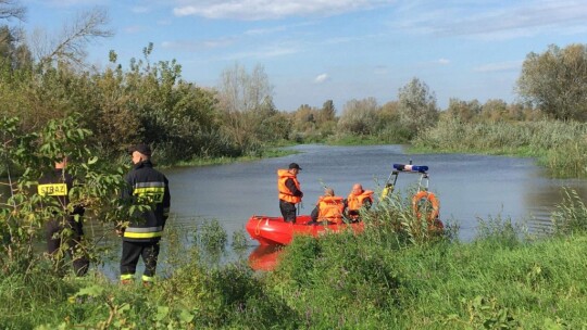 ?Rozbitkowie? na Wiśle postawili służby na nogi