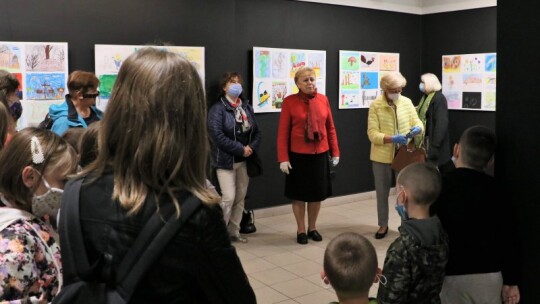 Zachwyceni i radośni ? zobacz wystawę w Galerii Kotłownia